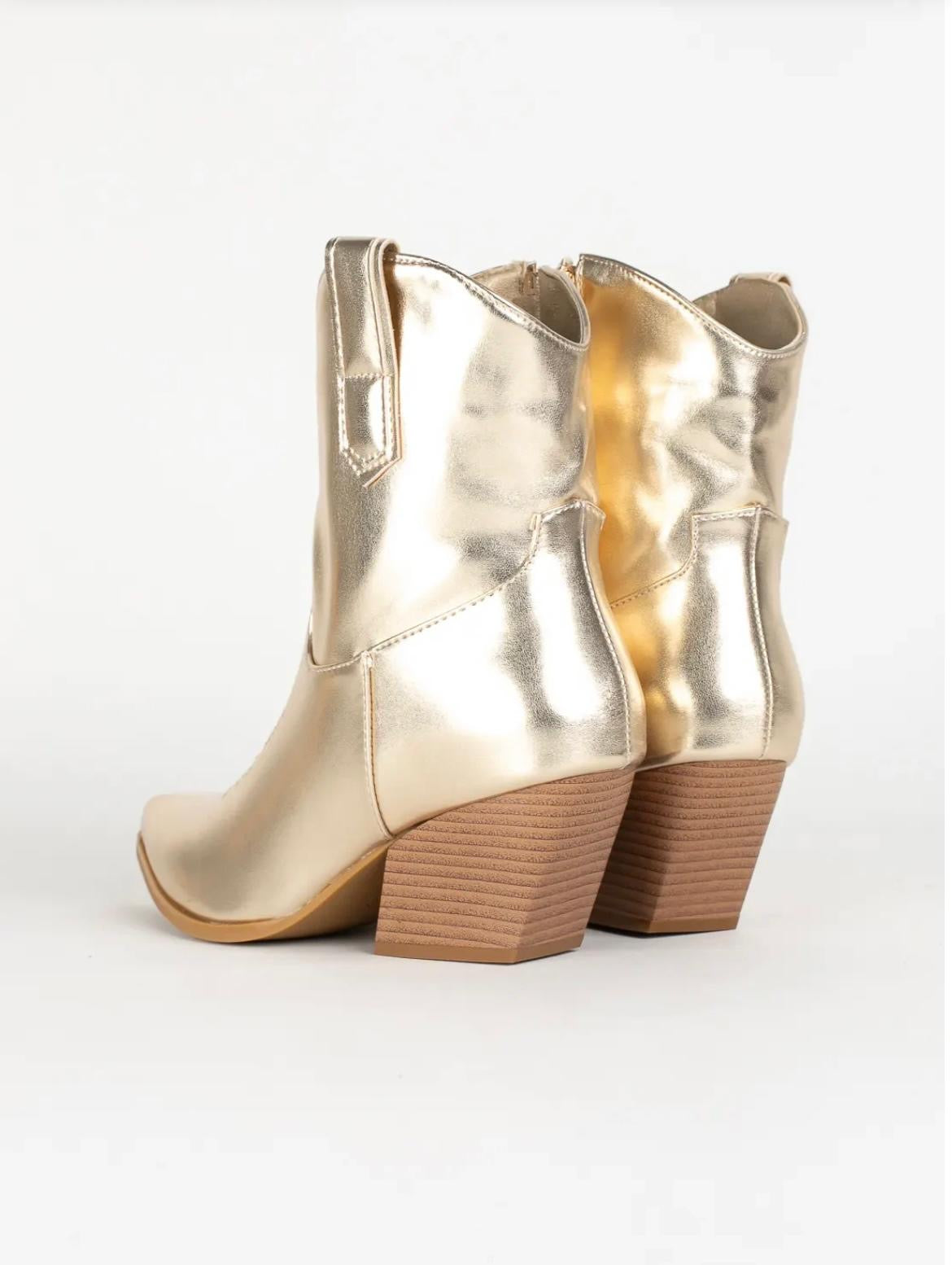 Botas cowboy doradas